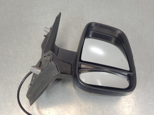 LDV DELIVER 9 2020-2024 RIGHT DOOR MIRROR NON POWER FOLD, W/ BLIND SPOT TYPE, BL - Image 13