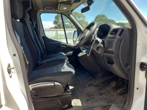 RENAULT MASTER BODY SEAL RUBBER RH SLIDING DOOR RUBBER SEAL, X62, 09/11- 11 12 1 - Image 17