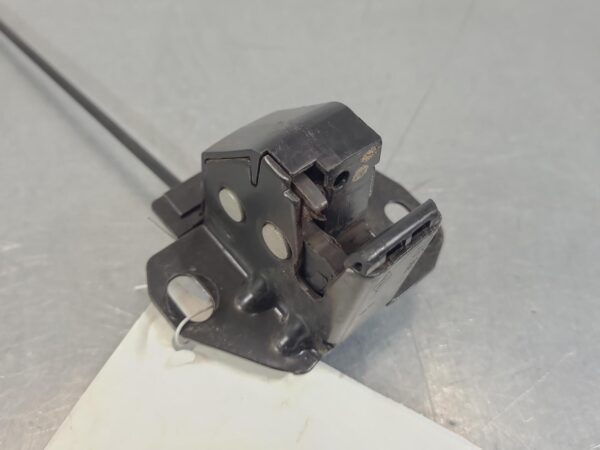 RENAULT MASTER 2011-2024 LOCK MECHANISM LEFT BARN DOOR LOCK (LOWER), X62, 09/11- - Image 2