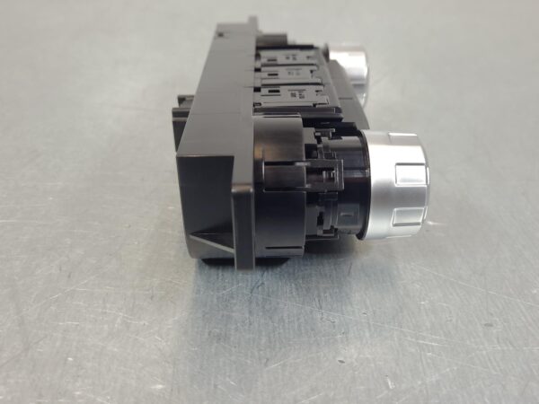 FORD F SERIES 2021-2025 STEREO/HEAD UNIT F150 14TH GEN, DASH RADIO CONTROL PANEL - Image 2