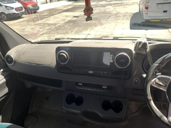 MERCEDES SPRINTER 2018-2025 FRONT PANEL VS30, 05/18- - Image 26