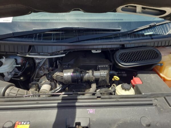 LDV DELIVER 9 2020-2026 P/S RESERVOIR 07/20- - Image 12