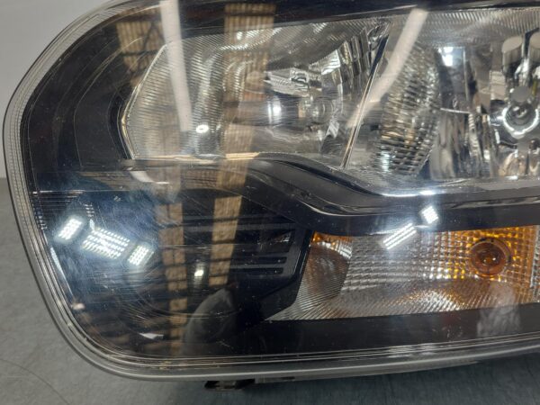 FORD TRANSIT 2016-2025 LEFT HEADLAMP VO, BLACK INSERT TYPE, 05/16- - Image 2