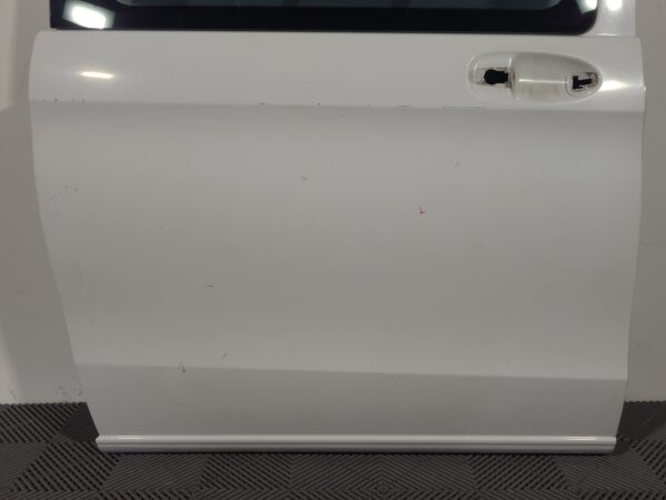 MERCEDES VITO 2015-2025 RIGHT REAR DOOR 447, W/ WINDOW GLASS, NON POWER TYPE, 03 - Image 14