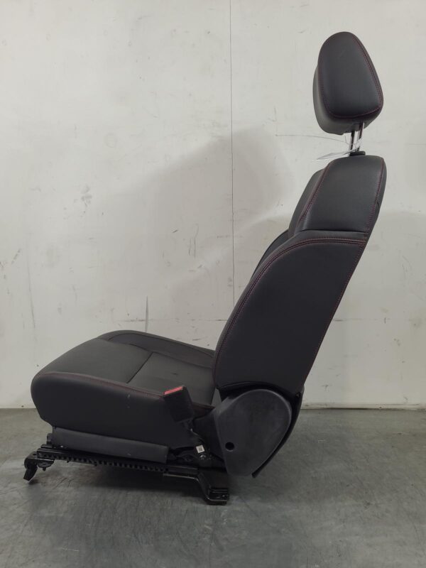 LDV T60 2017-2025 FRONT SEAT RH FRONT, SK8C, LEATHER, HEATED, 07/17- - Image 26