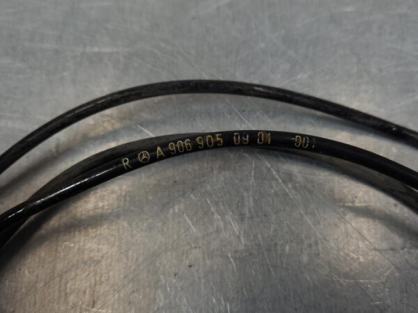 MERCEDES SPRINTER 2006-2018 ABS SENSOR RH REAR, SINGLE REAR WHEEL, VAN, 10/06-04 - Image 4