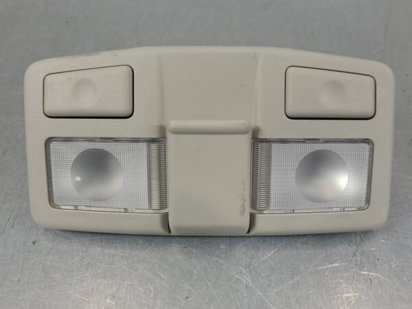 HOLDEN COLORADO 2012-2020 COURTESY LIGHT FRONT, MAP LIGHTS, NON SUNGLASS HOLDER