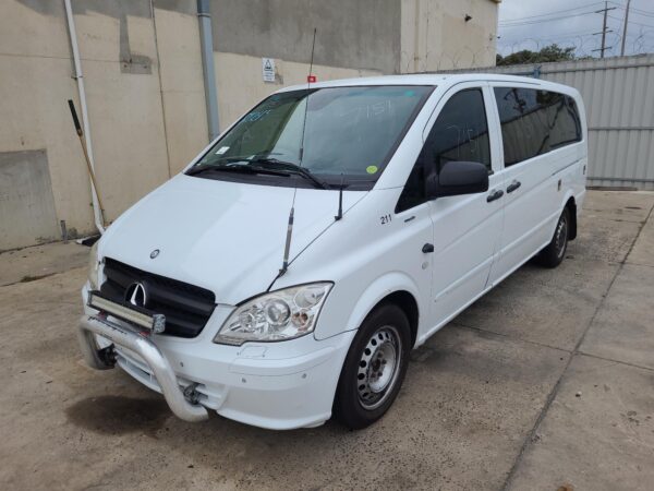 MERCEDES VITO 2011-2015 LEFT HEADLAMP 639, HID TYPE, 02/11-02/15 - Image 9
