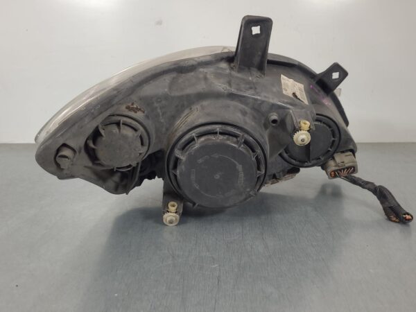 MERCEDES VITO 2011-2015 LEFT HEADLAMP 639, HID TYPE, 02/11-02/15 - Image 4