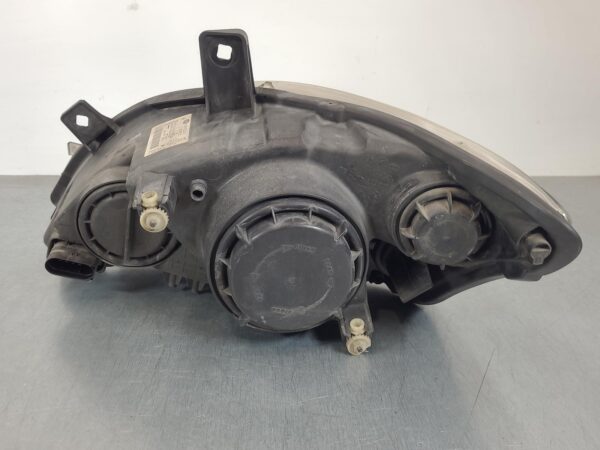 MERCEDES VITO 2011-2015 RIGHT HEADLAMP 639, NON HID TYPE, 02/11-02/15 - Image 4