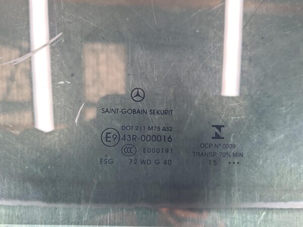 MERCEDES VITO 2015-2025 RIGHT FRONT DOOR WINDOW 447, 03/15- - Image 3