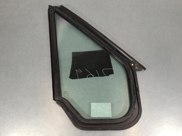 FORD TRANSIT 2006-2014 LEFT FRONT 1/4 DOOR GLASS VM SI-II, 07/06-02/14 - Image 2