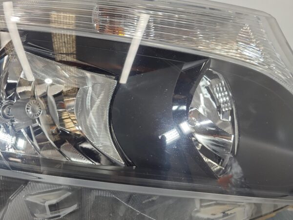 MERCEDES VITO 2015-2020 RIGHT HEADLAMP 447, W/ HALOGEN, GREY INSERT TYPE, 03/15- - Image 3
