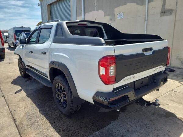 LDV T60 2017-2026 RIGHT FRONT DOOR SK8C, 07/17- - Image 8