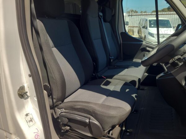 RENAULT MASTER 2011-2024 DOOR HINGE/RUNNER UPPER, LH SLIDING DOOR, X62, 09/11- - Image 8