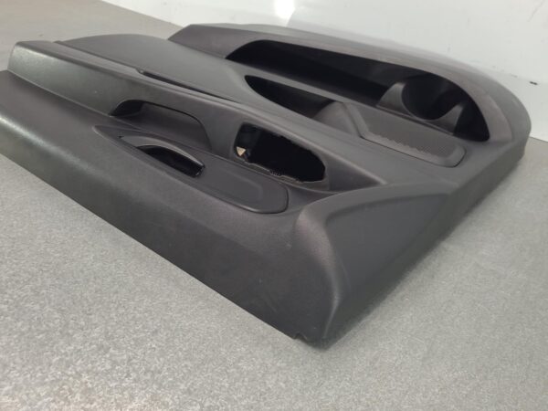 MERCEDES VITO 2015-2025 DOOR TRIM RH FRONT, 447, 03/15- - Image 2