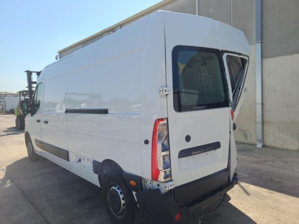 RENAULT MASTER 2011-2024 DOOR HINGE/RUNNER UPPER, LH SLIDING DOOR, X62, 09/11- - Image 28