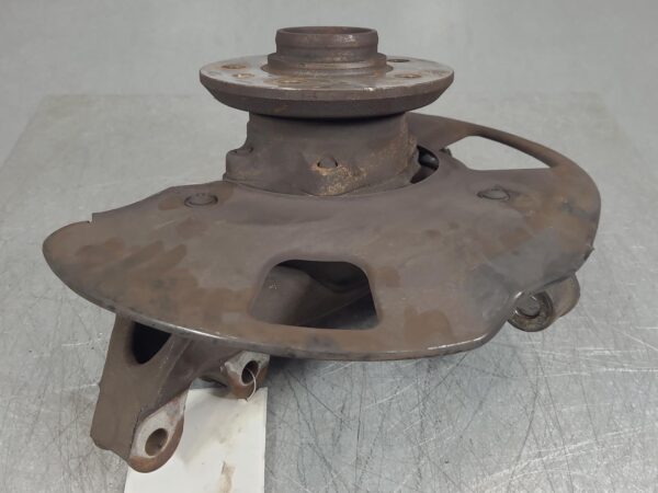 VOLKSWAGEN CRAFTER 2017-2025 RIGHT FRONT HUB ASSEMBLY SY1, 08/17- - Image 3