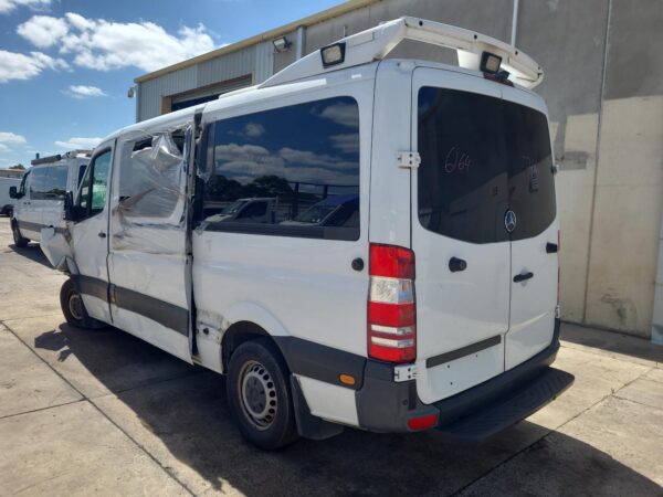 MERCEDES SPRINTER 2006-2018 REAR GARNISH LEFT BARN DOOR GARNISH, NCV3, 10/06-04/ - Image 18