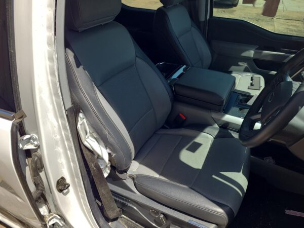 FORD F SERIES 2021-2026 - Image 8