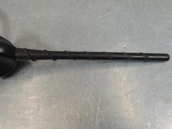 FORD RANGER 2018-2022 ANTENNA CENTRE REAR, ROOF MOUNTED, PX, 09/18-04/22 - Image 13