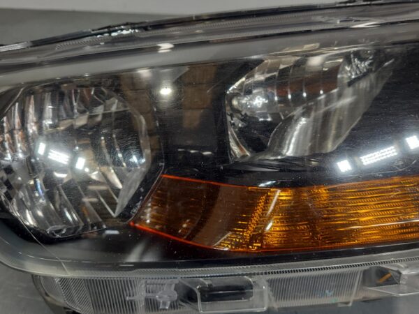 FORD RANGER 2015-2022 RIGHT HEADLAMP PX SERIES 2, XL/XLS/XLT, W/ AMBER FLASHER T - Image 3