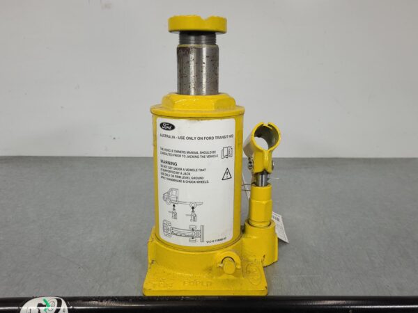 FORD TRANSIT 2014-2025 JACK/TOOL KIT BOTTLE JACK TYPE, VO, 02/14- - Image 13