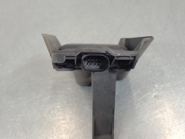 VOLKSWAGEN CRAFTER 2017-2024 CAMERA SY1, BLIND SPOT MONITOR SENSOR (LH REAR BEHI - Image 8