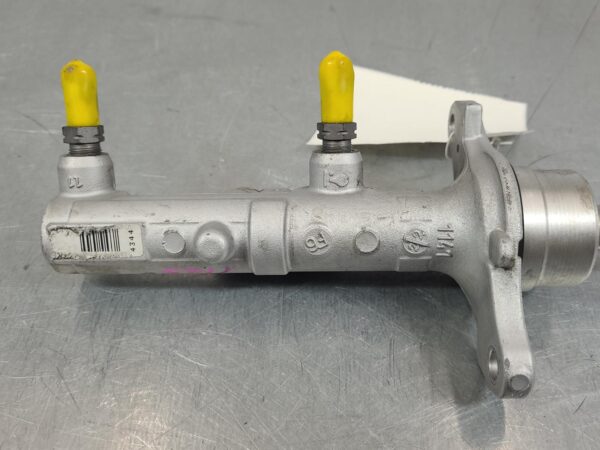 RENAULT TRAFIC MASTER CYLINDER X82, 01/15- 15 16 17 18 19 20 21 22 23 24 25 - Image 4