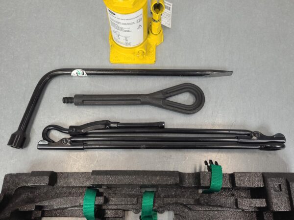 FORD TRANSIT 2014-2025 JACK/TOOL KIT BOTTLE JACK TYPE, VO, 02/14- - Image 15