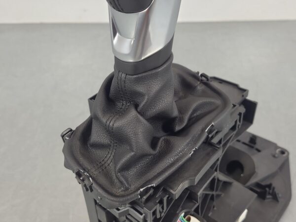 MAZDA BT50 2020-2025 GEAR STICK/SHIFTER GEAR SHIFTER, AUTO T/M, TF, 07/20- - Image 4