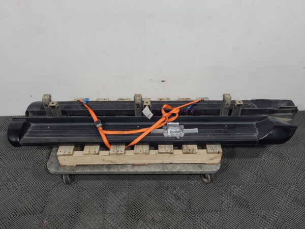 MITSUBISHI TRITON 2015-2023 SIDE STEP/SKIRT MQ-MR, ASSY (LH AND RH), FLAT TYPE (