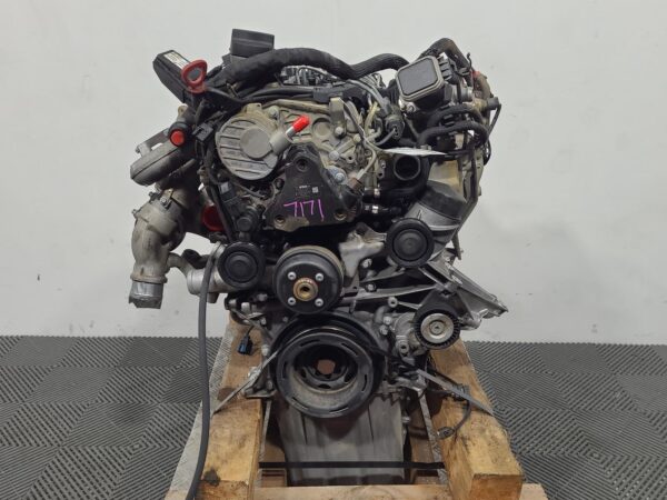 MERCEDES SPRINTER 2006-2009 ENGINE 2.1L Diesel OM6466 Speed Manual