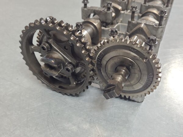 MERCEDES SPRINTER 1998-2006 ROCKER COVER VAN 02/98-10/06 - Image 32