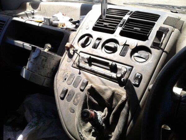 MERCEDES VITO 1998-2004 FUEL INJECTOR 638 VAN 02/98-12/04 - Image 24