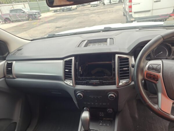 FORD RANGER 2015-2022 LEFT GUARD PX SERIES 2-3, GUARD VENT, NON REPEATER LAMP, C - Image 25