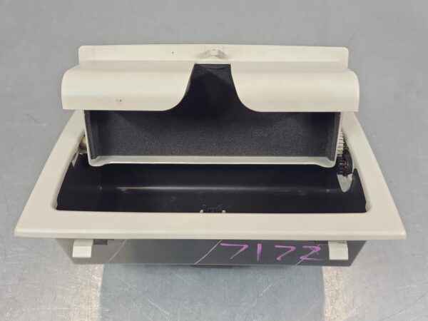 FORD RANGER 2011-2022 COURTESY LIGHT PX, FRONT, W/ SENSOR, AMBIENT LIGHTS TYPE, - Image 3