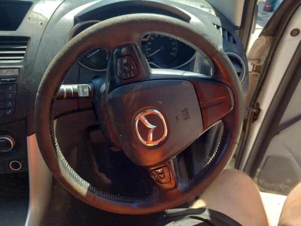 MAZDA BT50 2011-2020 - Image 17