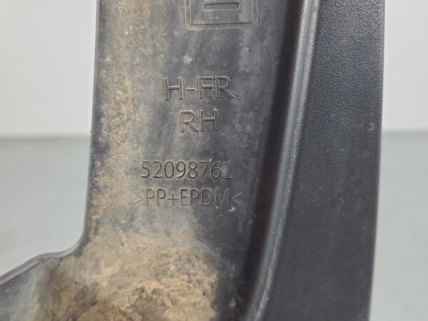 HOLDEN COLORADO 2012-2020 MUD FLAPS RH FRONT, RG, 01/12-12/20 - Image 5