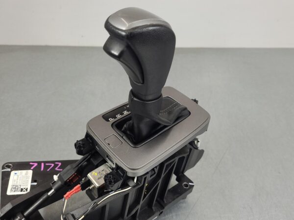 FORD RANGER 2018-2022 GEAR STICK/SHIFTER GEAR SHIFTER, AUTO T/M, 2WD/4WD, NON TI - Image 3
