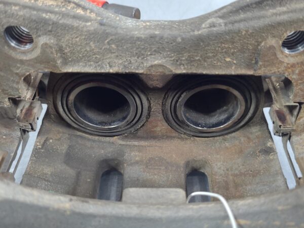 HOLDEN COLORADO 2016-2020 CALIPER RH FRONT, RG/RG 7, UTE/WAGON, 07/16-12/20 - Image 6