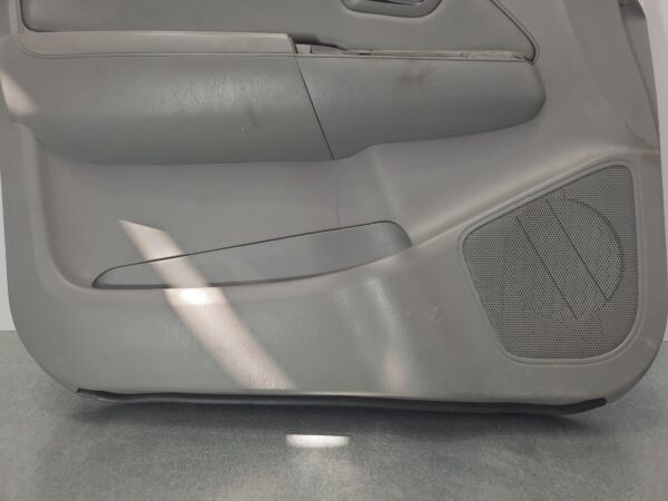 TOYOTA HILUX 2005-2011 DOOR TRIM LH FRONT, DUAL CAB, POWER WINDOWS, LIGHT GREY P - Image 3
