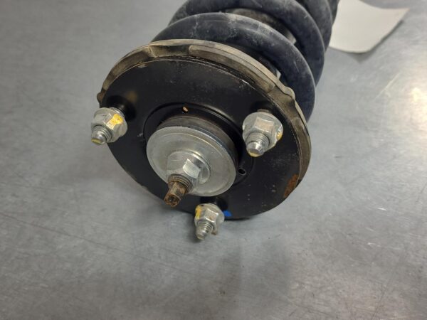 HOLDEN COLORADO 2016-2020 LEFT FRONT STRUT RG, 4WD, 07/16-12/20 - Image 2