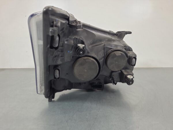 FORD TRANSIT 2014-2016 LEFT HEADLAMP VO, W/ HALOGEN TYPE, W/ CHROME INSERT, 02/1 - Image 3