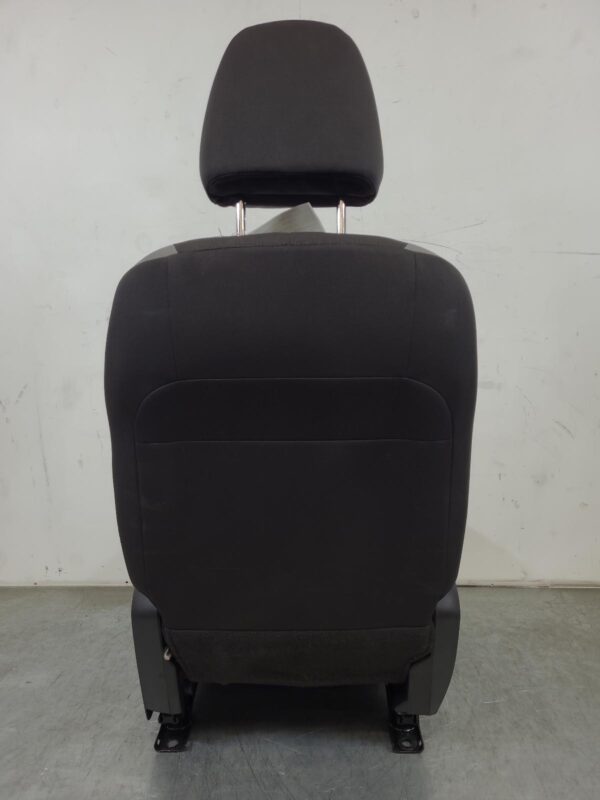 HOLDEN COLORADO 2016-2020 FRONT SEAT RG, LH FRONT, CLOTH, BLACK/GREY, LS/LT/LSX/ - Image 24