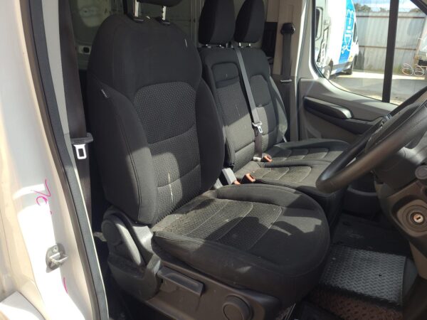 LDV DELIVER 9 2020-2024 MUD FLAPS RH REAR, 07/20- - Image 30