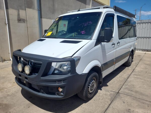 MERCEDES SPRINTER 2006-2018 REAR/TAILGATE GLASS BARN DOOR (LH SIDE), LOW ROOF TY - Image 19