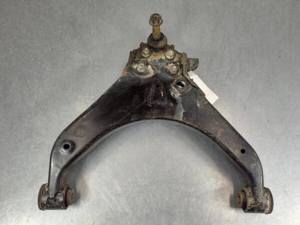 HOLDEN COLORADO 2016-2020 RIGHT FRONT LOWER CONTROL ARM RG, 07/16-12/20 - Image 13