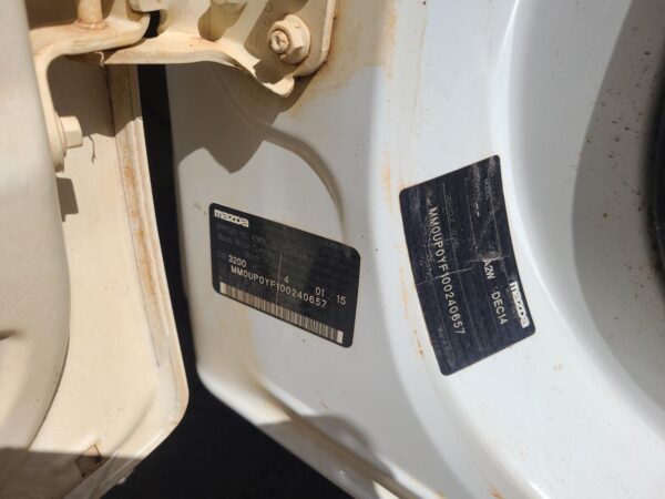 MAZDA BT50 2011-2015 FRONT SEAT LH FRONT (BUCKET SEAT TYPE), UP, CLOTH, XTR, AIR - Image 40