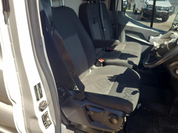 FORD TRANSIT 2014-2019 REAR BUMPER BUMPER BAR END (RH SIDE), VO, 02/14-04/19 - Image 30